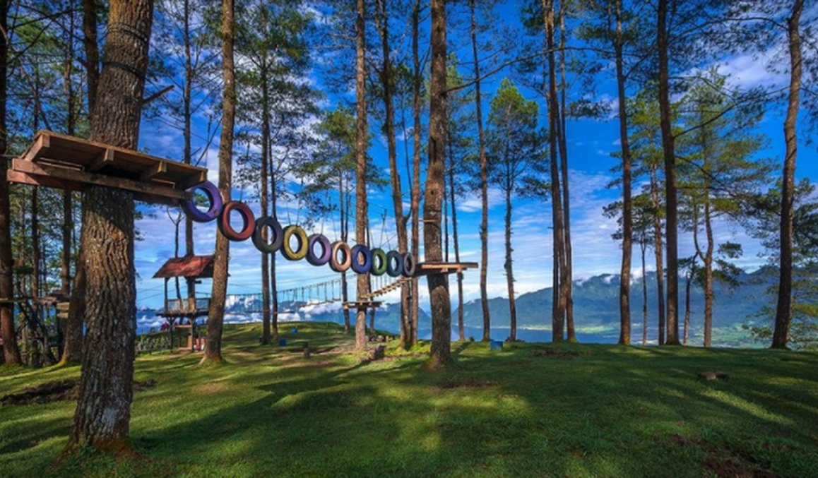 Puncak Lawang