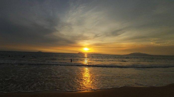 Sunset di Pantai Anyer